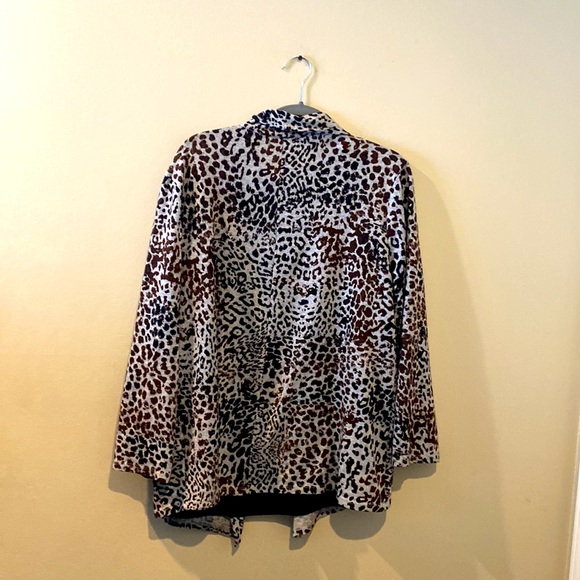 White Stag Plus Size Animal Print Cardigan w/ Built In Black Tank 2x 18w / 20w - Picture 2 of 4